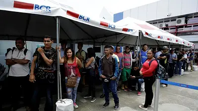 Costa Rica regularizará a miles de migrantes de Nicaragua, Cuba, Venezuela y Colombia Costa Rica regularizará a miles de migrantes de Nicaragua, Cuba, Venezuela y Colombia
