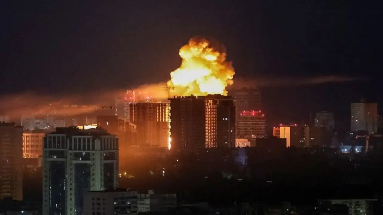 Drones y misiles rusos dejan 10 muertos en un ataque a gran escala contra Ucrania
