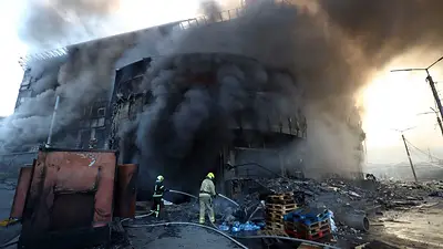 Rusia dice que su ataque nocturno contra Ucrania fue una respuesta a los "actos terroristas" de Kiev Rusia dice que su ataque nocturno contra Ucrania fue una respuesta a los "actos terroristas" de Kiev