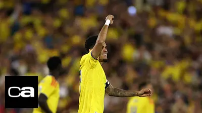 Luis Díaz: de la pobreza y las canchas de arena en Colombia a la gloria en los estadios de Europa Luis Díaz: de la pobreza y las canchas de arena en Colombia a la gloria en los estadios de Europa