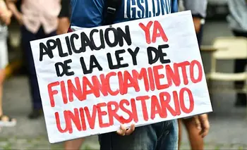 El Gobierno aceptaría aumentar un 24% los sueldos de las universidades nacionales | Conflicto por la ley de financiamiento