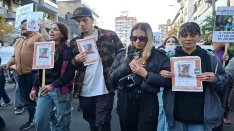 Llenaremos la calle nuevamente: el feminismo, en pie de lucha contra la cruzada de quienes niegan violencias y buscan desalentar denuncias Llenaremos la calle nuevamente: el feminismo, en pie de lucha contra la cruzada de quienes niegan violencias y buscan desalentar denuncias