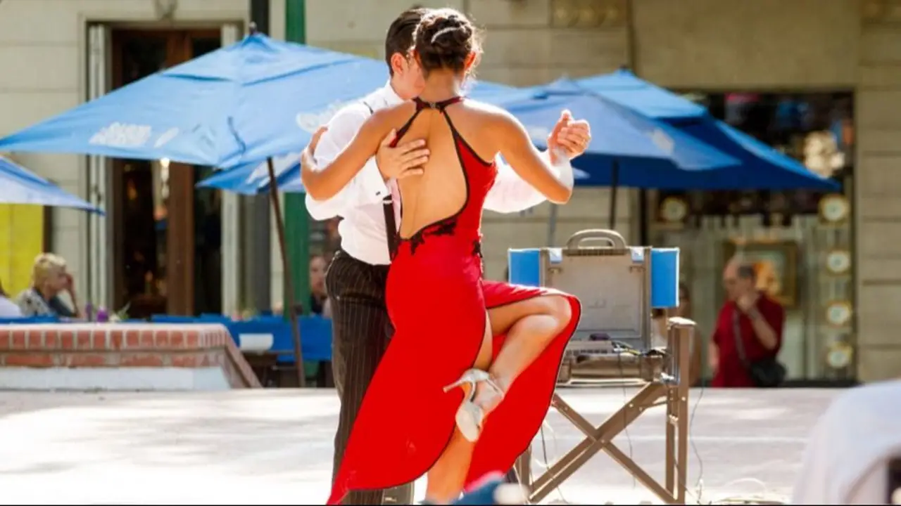 tango.