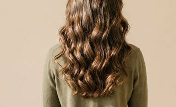 Ideal para las de pelo ondulado: el corte en tendencia  | Moda