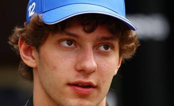 "Los pilotos de MotoGP están locos", dice líder del campeonato de la F1 Antonelli | Motos