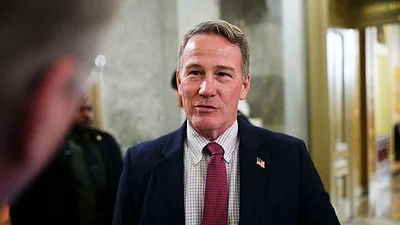 Trump enfrenta nueva resistencia republicana en el Congreso mientras aumentan presiones de cara a comicios Trump enfrenta nueva resistencia republicana en el Congreso mientras aumentan presiones de cara a comicios