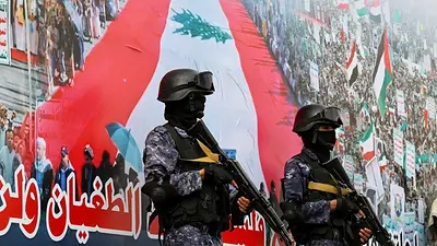 Los hutíes de Yemen, respaldados por Irán, amenazan a los buques israelíes en el mar Rojo Los hutíes de Yemen, respaldados por Irán, amenazan a los buques israelíes en el mar Rojo