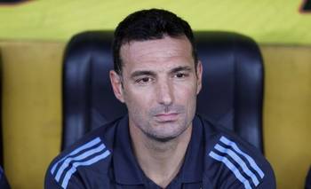Scaloni dio a conocer cuándo definirá al reemplazo de Balerdi | Mundial 2026