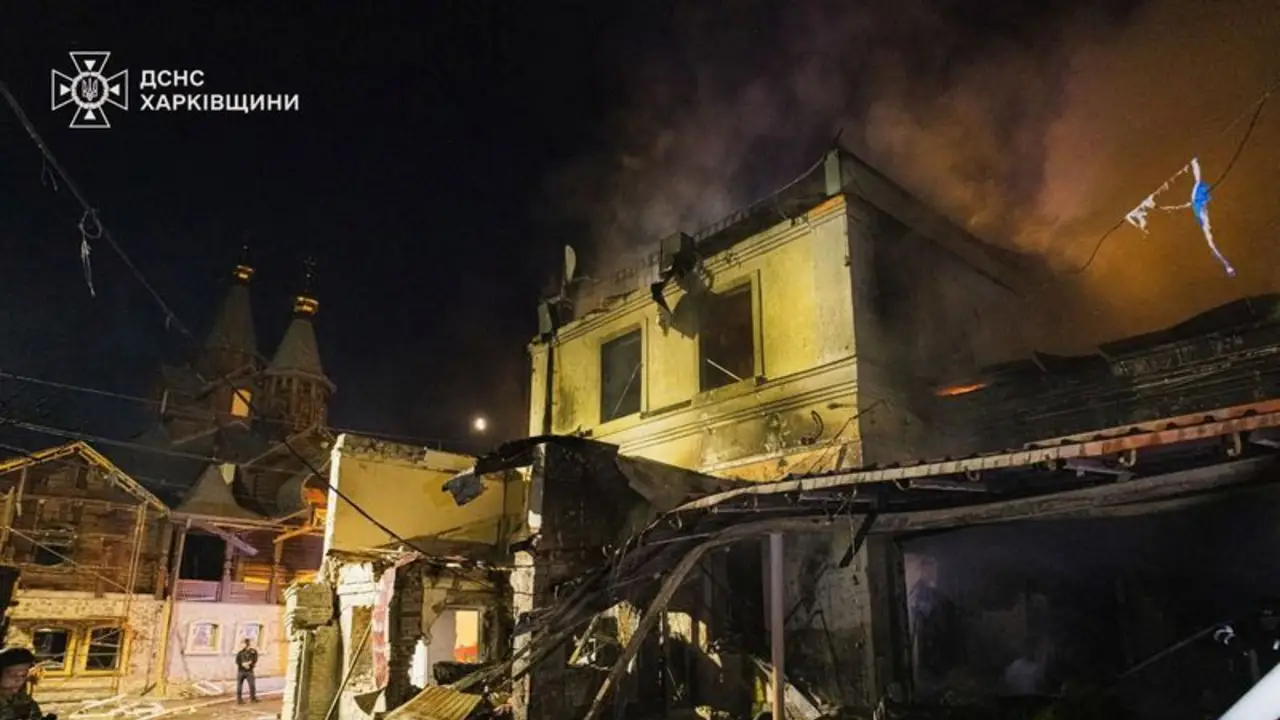 Ataques rusos en Járkov dejan 4 muertos y más de 20 heridos; Zelenski pide diálogo y alto el fuego