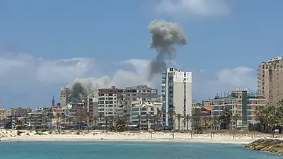 Israel lanza ataques mortíferos contra la ciudad libanesa de Tiro tras una orden de evacuación Israel lanza ataques mortíferos contra la ciudad libanesa de Tiro tras una orden de evacuación