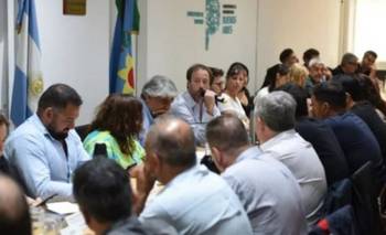El gobierno bonaerense retoma paritarias: cómo están los salarios hoy | Provincia de buenos aires