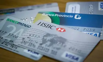 El loop de la deuda familiar: créditos de billeteras virtuales para pagarle a los bancos | Morosidad
