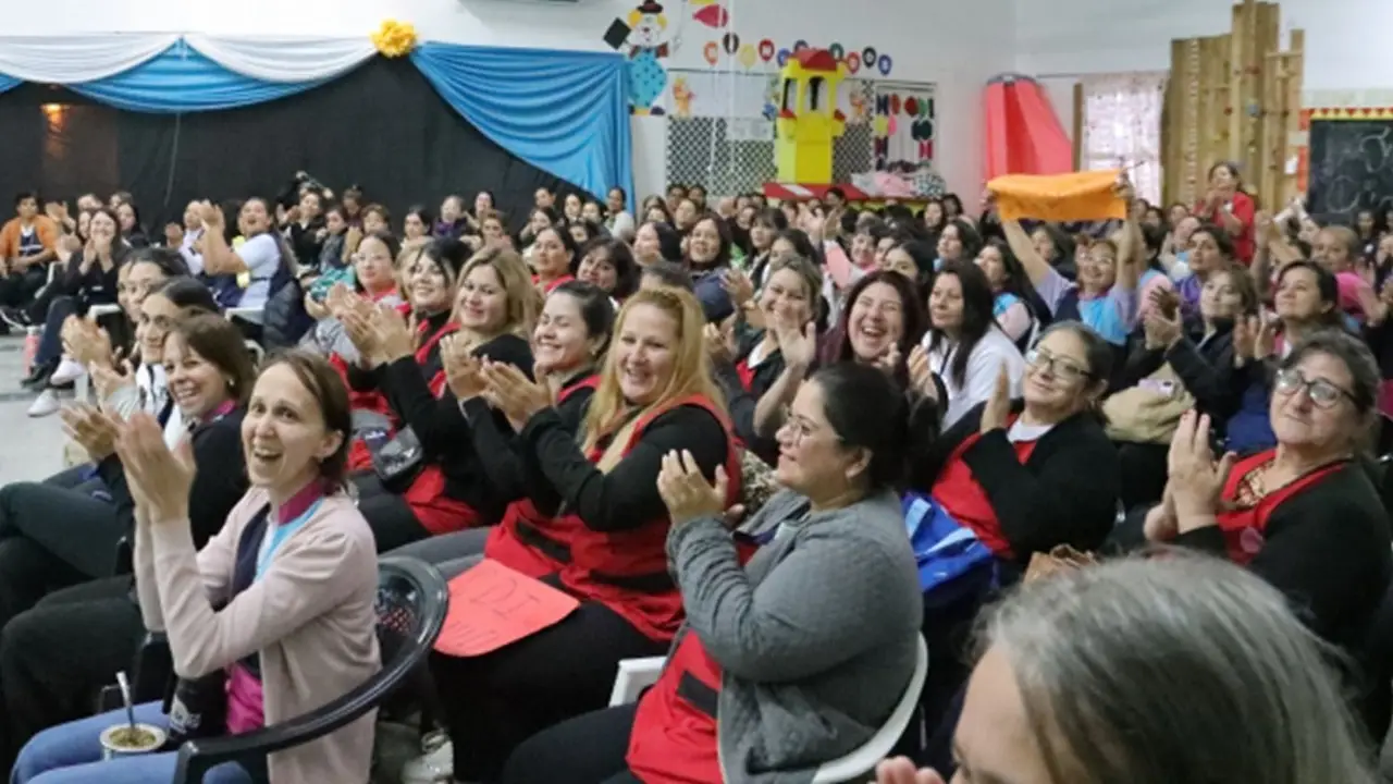 Cuidado y contención: Formosa capacita a los equipos de los Centros de Desarrollo Infantil para el trabajo territorial
