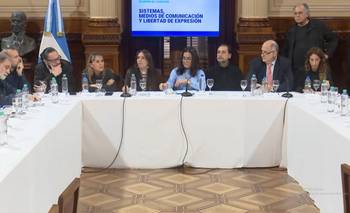 Debaten en el Senado un nuevo Estatuto del periodista | Seguimiento minuto a minuto
