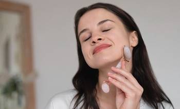 Qué es el yoga facial con frío y por qué se convirtió en una de las tendencias | Salud