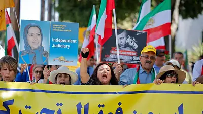 Manifestantes piden a la FIFA que expulse a Irán del Mundial, alegando la implicación del régimen Manifestantes piden a la FIFA que expulse a Irán del Mundial, alegando la implicación del régimen