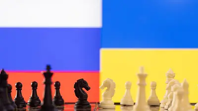 Organismo mundial de ajedrez suspende a Rusia, otrora principal potencia de este deporte Organismo mundial de ajedrez suspende a Rusia, otrora principal potencia de este deporte