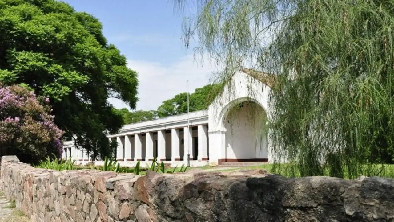 Tiene más de 4500 kilómetros de historia colonial, pero es ideal para un viaje histórico: el camino al Alto Perú lleno de paisajes