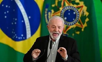 La campaña anti Brasil del bolsonarismo y el giro en la estrategia de Lula | Brasil 