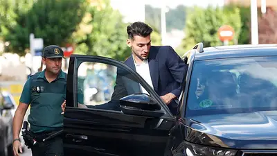 Futbolista español Rafa Mir, condenado a ocho años y medio de cárcel por agresión sexual Futbolista español Rafa Mir, condenado a ocho años y medio de cárcel por agresión sexual