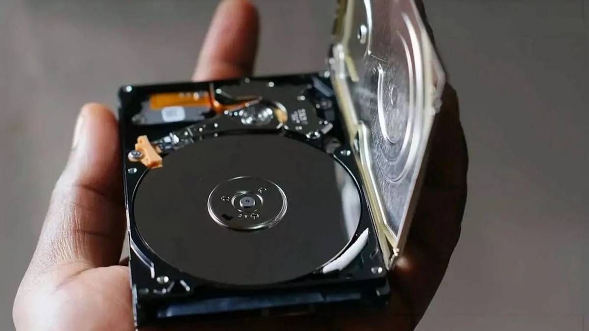 El truco de los expertos para revivir tu PC vieja en pocos minutos y ahorrarte la visita al servicio técnico
