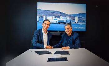 Horacio Marín visitó Tesla para explorar proyectos conjuntos entre YPF y la firma estadoun | Innovación energética
