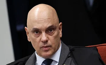 El juez Moraes ordenó que Eduardo Bolsonaro sea arrestado y cumpla su condena  | Intento de golpe de estado 