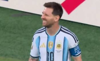 Arranque para el infarto: dos goles anulados en Argentina vs. Argelia en diez minutos | Selección argentina