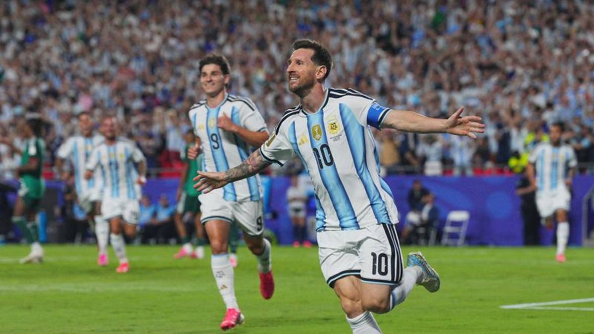 Messi, Haaland y Mbappé brillan y dan a sus selecciones arranques perfectos en el Mundial