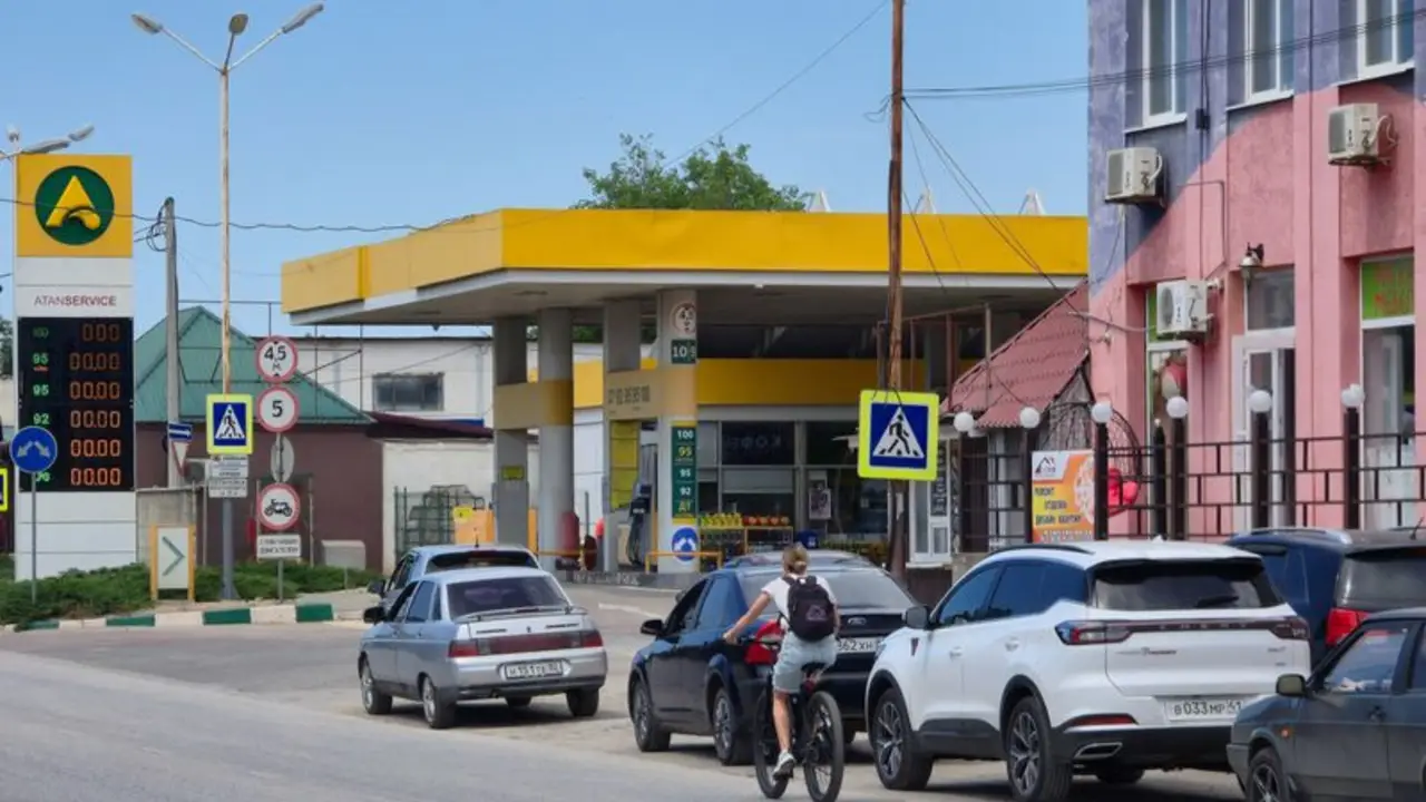 Crimea restringe el uso de motocicletas, alegando que suenan como drones