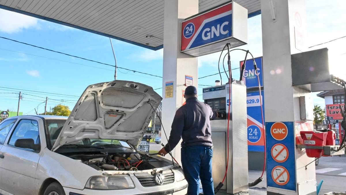 GNC: el sistema COLAPSA por tercera vez antes del invierno y crecen las dudas sobre la gestión energética
