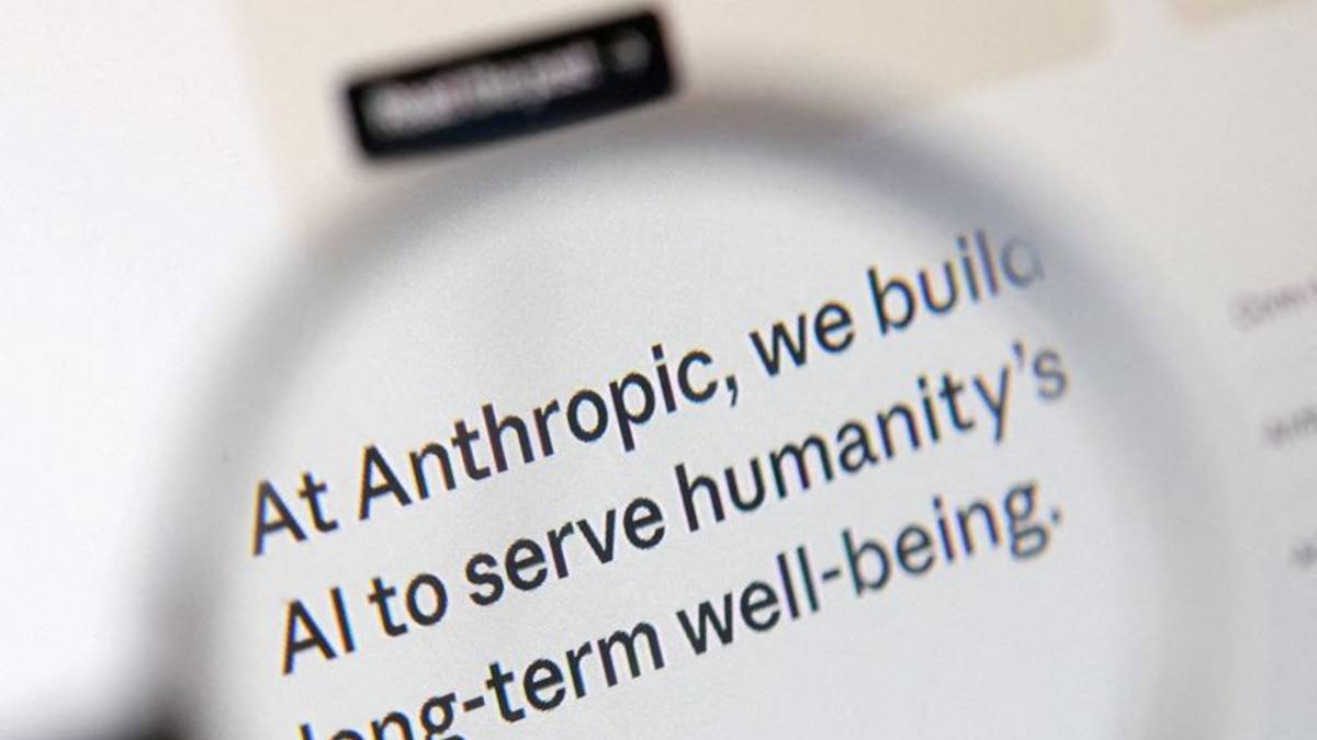 Trump afirma que las negociaciones con Anthropic "van bien"
