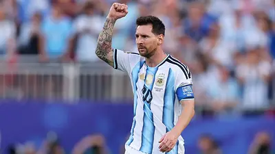 Lionel Messi. Lionel Messi.