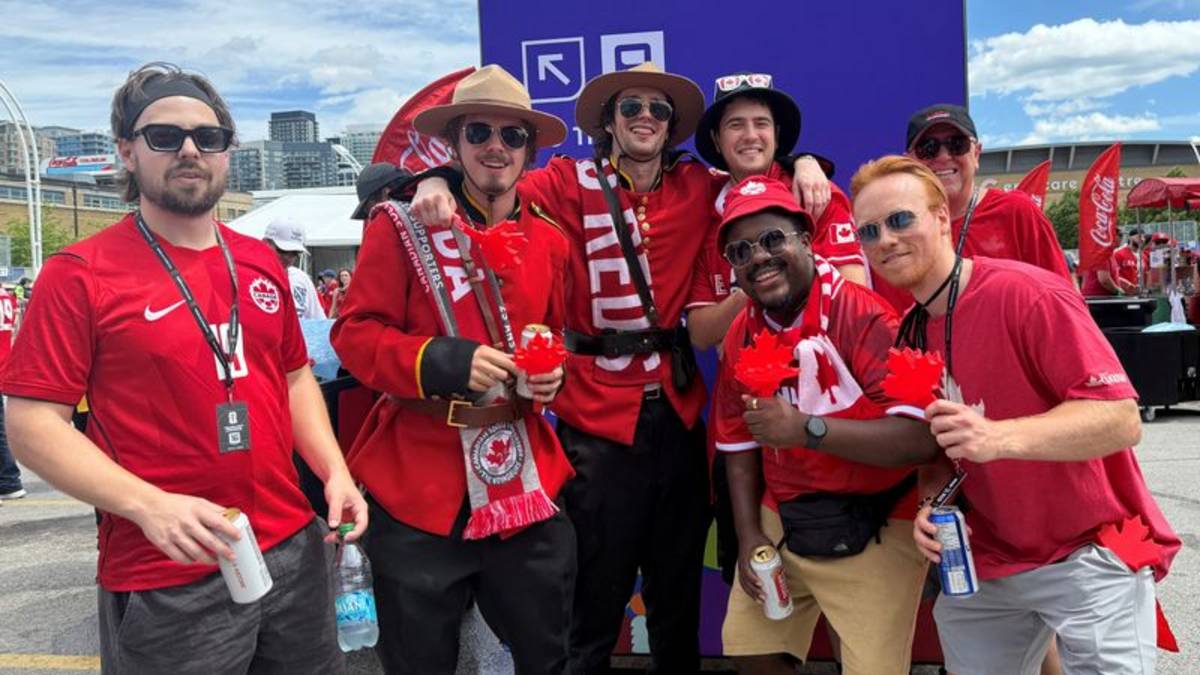 Con relaciones gélidas, muchos canadienses lamentan organizar el Mundial con EEUU