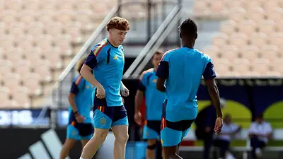 Liverpool ficha a delantero mundialista Muñoz, procedente del Osasuna de España Liverpool ficha a delantero mundialista Muñoz, procedente del Osasuna de España