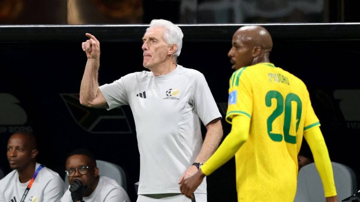 DT elogia coraje de Sudáfrica para lograr empate 1-1 ante República Checa