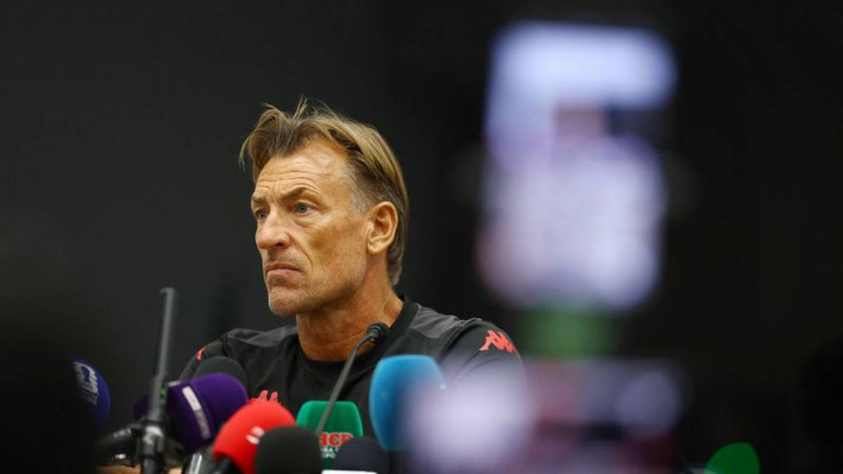 Nuevo DT de Túnez se enfrenta a una dura prueba contra el "mejor equipo de Asia" en el Mundial