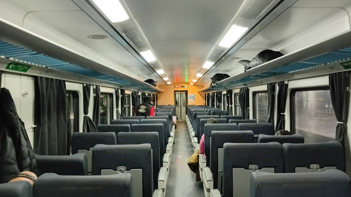 Así es el nuevo servicio premium que sumó el tren Sarmiento: asientos reclinables, baño y menos paradas