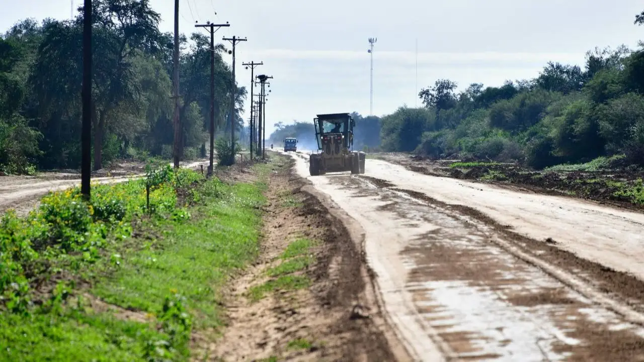 Vialidad Provincial: Formosa ejecuta trabajos clave y garantiza transitabilidad en toda la provincia