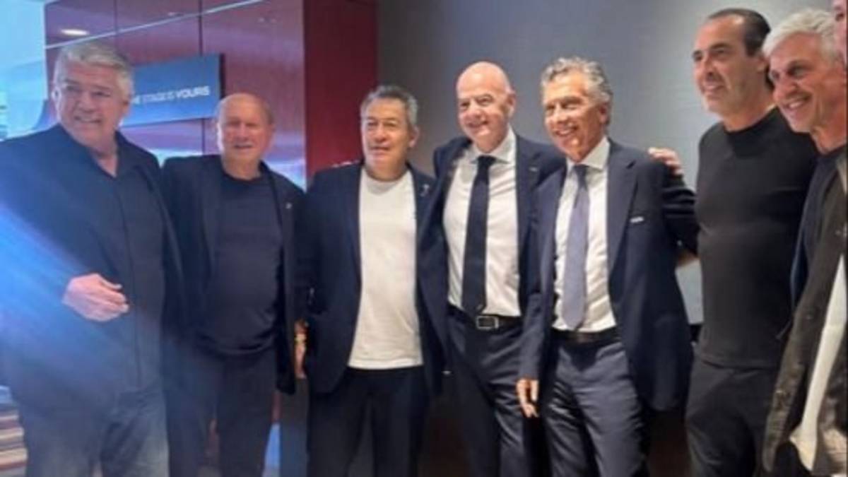 Gira VIP y rosca: el doble juego de Macri mientras el PRO define el futuro de Adorni