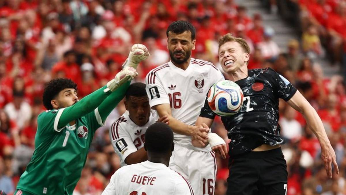 Triplete de David y Canadá registra primer triunfo en un Mundial al aplastar 6-0 a Qatar