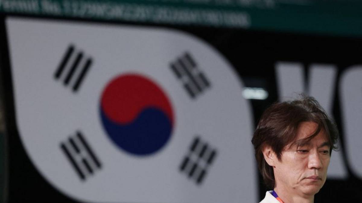 Hong Myung-bo pide a Corea del Sur no obsesionarse con la derrota ante México