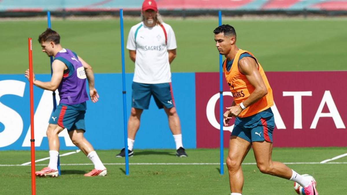 Portugal hace caso omiso del "ruido", dice Dias, mientras aumentan críticas a Ronaldo en Mundial