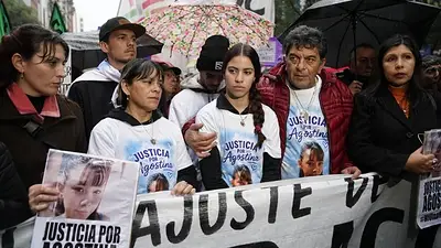 Caso Agostina Vega: la familia volvió a marchar y pidió "que caigan todos" los culpables Caso Agostina Vega: la familia volvió a marchar y pidió "que caigan todos" los culpables
