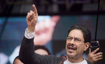 Cepeda, el candidato oficialista, reconoció la derrota ante la extrema derecha | Balotaje en colombia