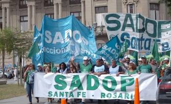 Docentes de Santa Fe denuncian la pérdida salarial que impulsa Pullaro: "Plan de ajuste" | Rosario