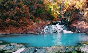 Se encuentran a 1000 metros de altura y tienen aguas turquesas: el destino clave de Jujuy | Escapadas