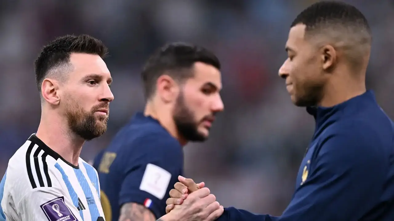 Lionel Messi y Kylian Mbappé en Qatar 2022.