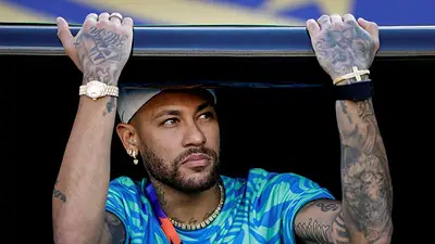 Neymar podría debutar en el Mundial en duelo de Brasil ante Escocia Neymar podría debutar en el Mundial en duelo de Brasil ante Escocia