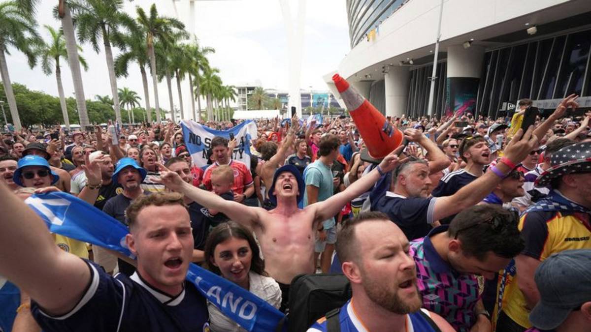La Pequeña Habana de Miami se convierte en Pequeña Escocia por una noche